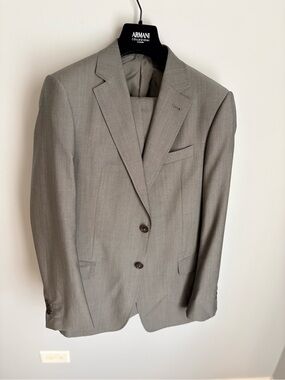 Armani Collezioni Light Gray Men's Two-Button Suit Jacket
